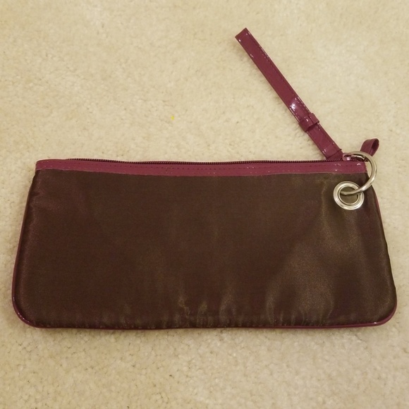 Purse - Picture 2 of 3
